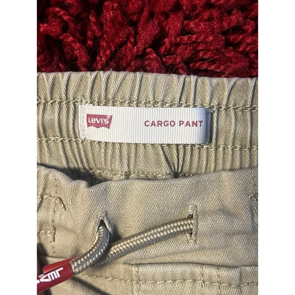 Levi's Boys Cargo Pants – Size 6 – Khaki – Brand New (No Tags)